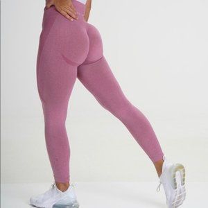 Pastel Pink Curve Leggings